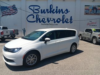 Used 2019 Chrysler Pacifica LX image 1