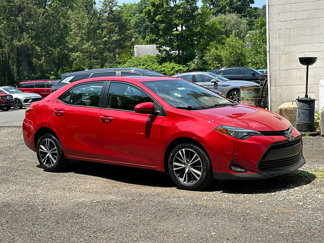 Used 2017 Toyota Corolla LE image 1
