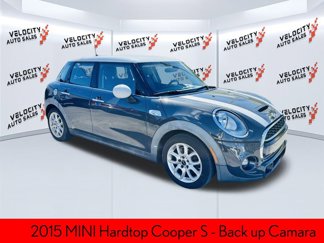 Used 2015 MINI Cooper S image 1