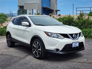 Used 2017 Nissan Rogue Sport SL image 1