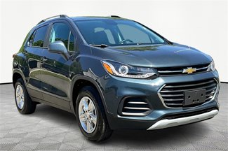 Used 2022 Chevrolet Trax LT w/ Driver Confidence Package image 1