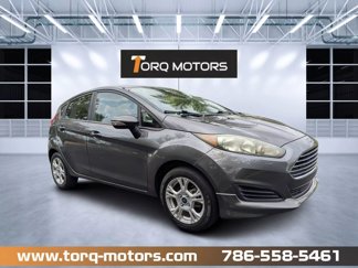 Used 2016 Ford Fiesta SE image 1