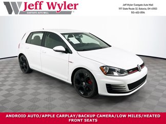 Used 2017 Volkswagen Golf S image 1
