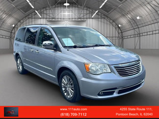 Used 2013 Chrysler Town & Country Touring-L w/ Driver Convenience Group image 1