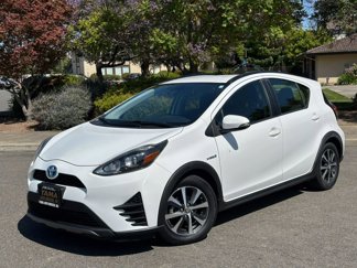 Used 2018 Toyota Prius C Two image 1