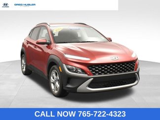 Used 2022 Hyundai Kona SEL w/ Winter Weather Package image 1