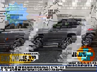 Used 2021 Jeep Grand Cherokee L Overland w/ Luxury Tech Group IV image 1