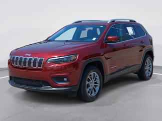 Used 2019 Jeep Cherokee Latitude Plus w/ Cold Weather Group image 1