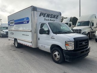 Used 2022 Ford E-350 and Econoline 350 Super Duty image 1