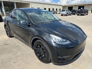 Used 2022 Tesla Model Y Long Range image 1