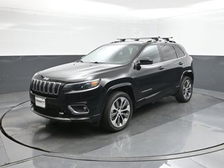 Used 2019 Jeep Cherokee Overland w/ Technology Group image 1