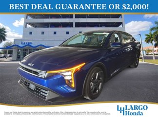 Used 2025 Kia K4 LXS image 1