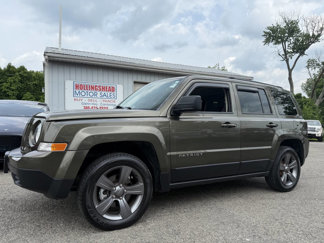 Used 2015 Jeep Patriot High Altitude image 1