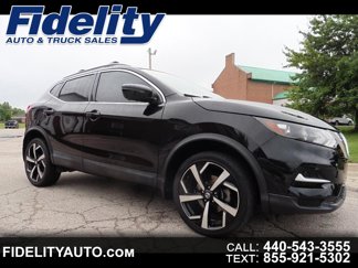 Used 2020 Nissan Rogue Sport SL image 1