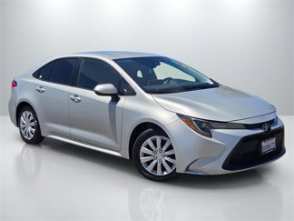 Used 2021 Toyota Corolla LE w/ Carpet Mat Package (TMS) image 1