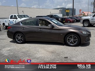 Used 2017 INFINITI Q50 Signature Edition w/ All Weather Package (L93) image 1