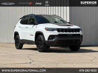 Used 2023 Jeep Compass Trailhawk w/ Trailhawk Elite Group image 1