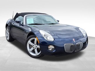 Used 2006 Pontiac Solstice Convertible w/ Premium Package image 1