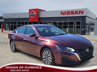 Used 2023 Nissan Altima 2.5 SV image 1