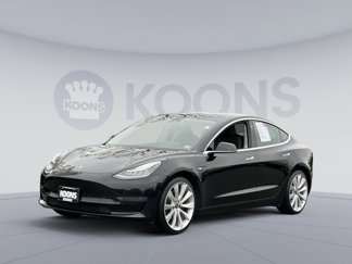 Used 2020 Tesla Model 3 Standard Range Plus image 1