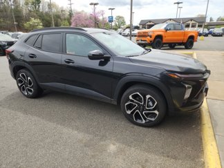 Used 2024 Chevrolet Trax RS w/ Driver Confidence Package image 1