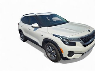 Used 2021 Kia Seltos EX image 1