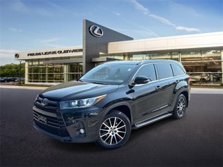 Used 2018 Toyota Highlander SE image 1