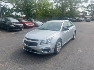 Used 2016 Chevrolet Cruze LS image 1