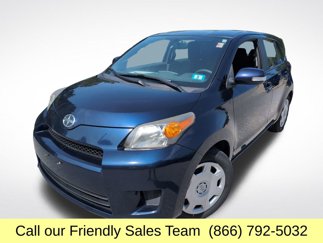 Used 2014 Scion xD image 1