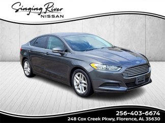 Used 2016 Ford Fusion SE image 1