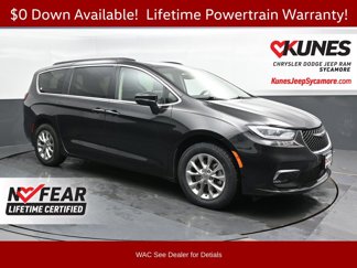 Used 2022 Chrysler Pacifica Touring-L image 1