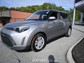 Used 2023 Kia Soul LX video 1