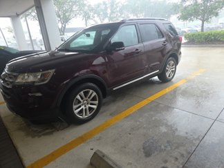 Used 2018 Ford Explorer XLT w/ Equipment Group 202A image 1