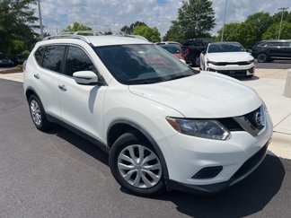 Used 2016 Nissan Rogue S w/ Appearance Package image 1