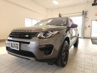 Used 2018 Land Rover Discovery Sport SE image 1