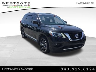 Used 2018 Nissan Pathfinder Platinum image 1