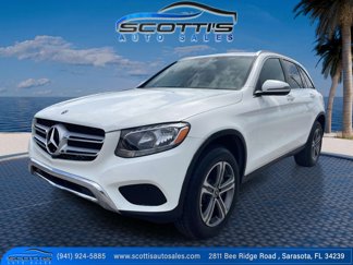 Used 2019 Mercedes-Benz GLC 300 4MATIC w/ Premium Package image 1