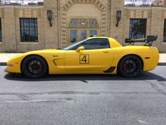 Used 2002 Chevrolet Corvette Z06 w/ Memory Pkg image 1