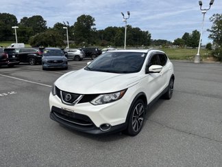 Used 2019 Nissan Rogue Sport SL w/ Premium Package image 1