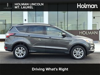 Used 2018 Ford Escape SE image 1