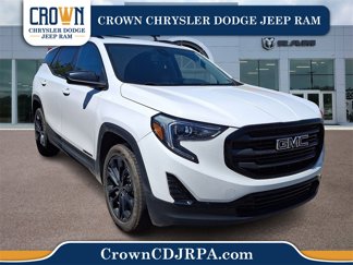 Used 2020 GMC Terrain SLE w/ Driver Convenience Package image 1