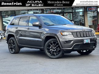 Used 2020 Jeep Grand Cherokee Altitude image 1