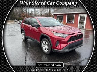 Used 2022 Toyota RAV4 LE image 1