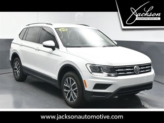Used 2020 Volkswagen Tiguan SE image 1
