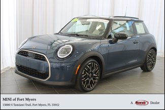 Certified 2025 MINI Cooper 2-Door Hardtop image 1