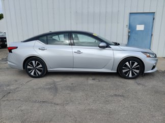 Used 2020 Nissan Altima 2.5 SL image 1