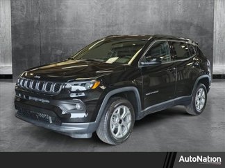 New 2025 Jeep Compass Latitude image 1