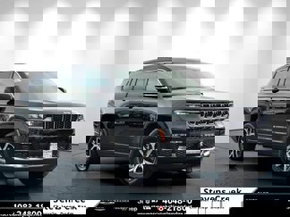 New 2025 Jeep Grand Cherokee L Limited image 1