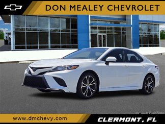 Used 2020 Toyota Camry SE image 1