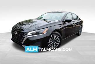 Used 2023 Nissan Altima 2.5 SV image 1